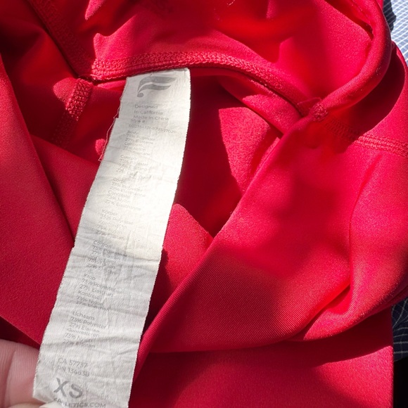 Fabletics Matching Set Red On the Go Sports Bra Small Leggings Motion 365 XS - Picture 5 of 11